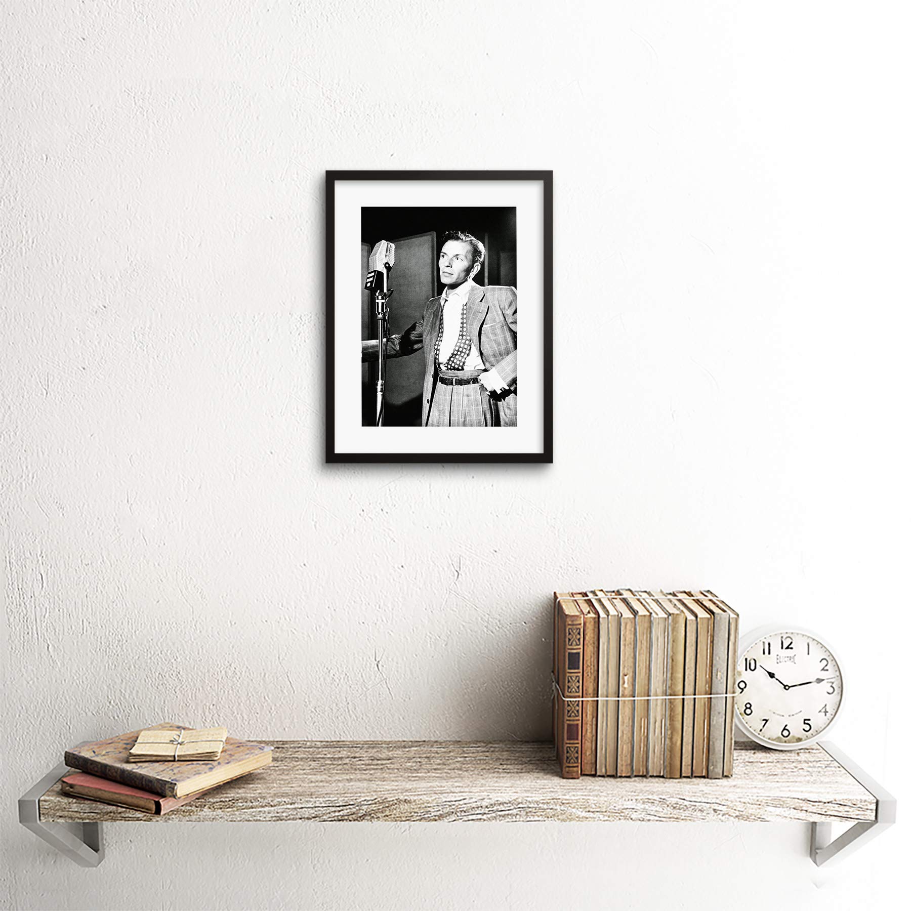 Amazon.com: VINTAGE PHOTO SINGER FRANK SINATRA NEW YORK FRAMED ART